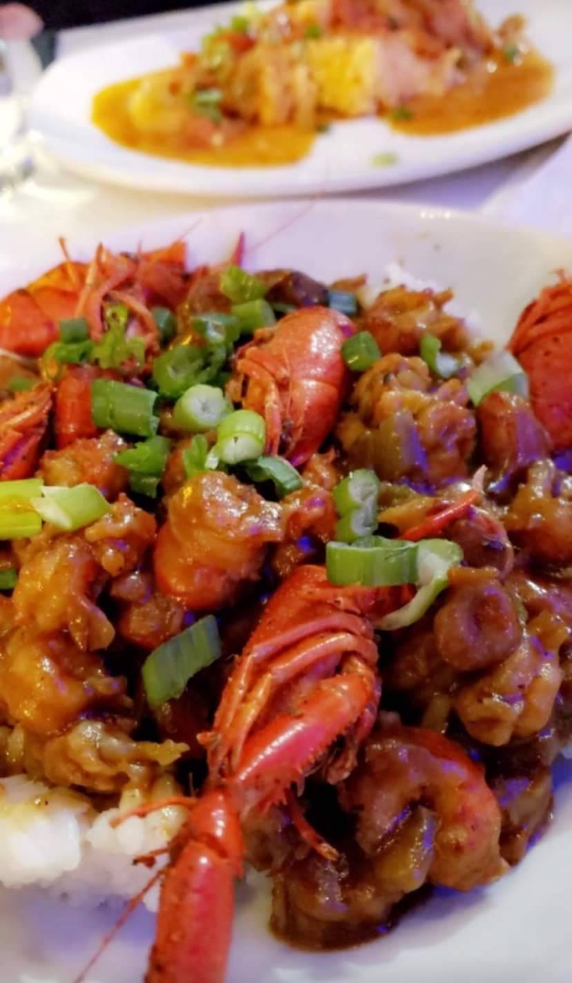 Top Hat Oyster Bar & French Quarter Kitchen | restaurant | 106 Bedford Ave, Bellmore, NY 11710, USA | 5169001560 OR +1 516-900-1560