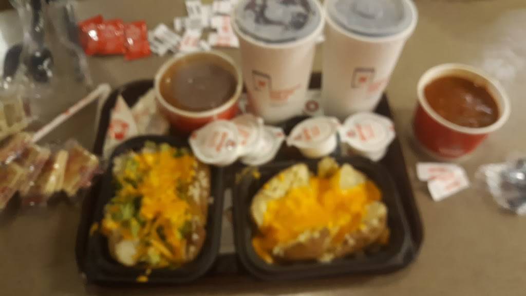 Wendys | restaurant | 1312 S Breiel Blvd, Middletown, OH 45044, USA | 5134222543 OR +1 513-422-2543