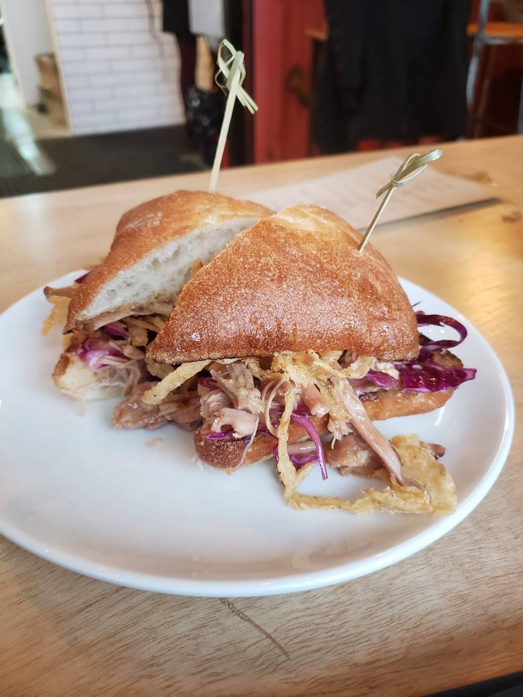 Vagabond Brewing Portland | restaurant | 2715 SE 8th Ave #175, Portland, OR 97202, USA | 5039468090 OR +1 503-946-8090