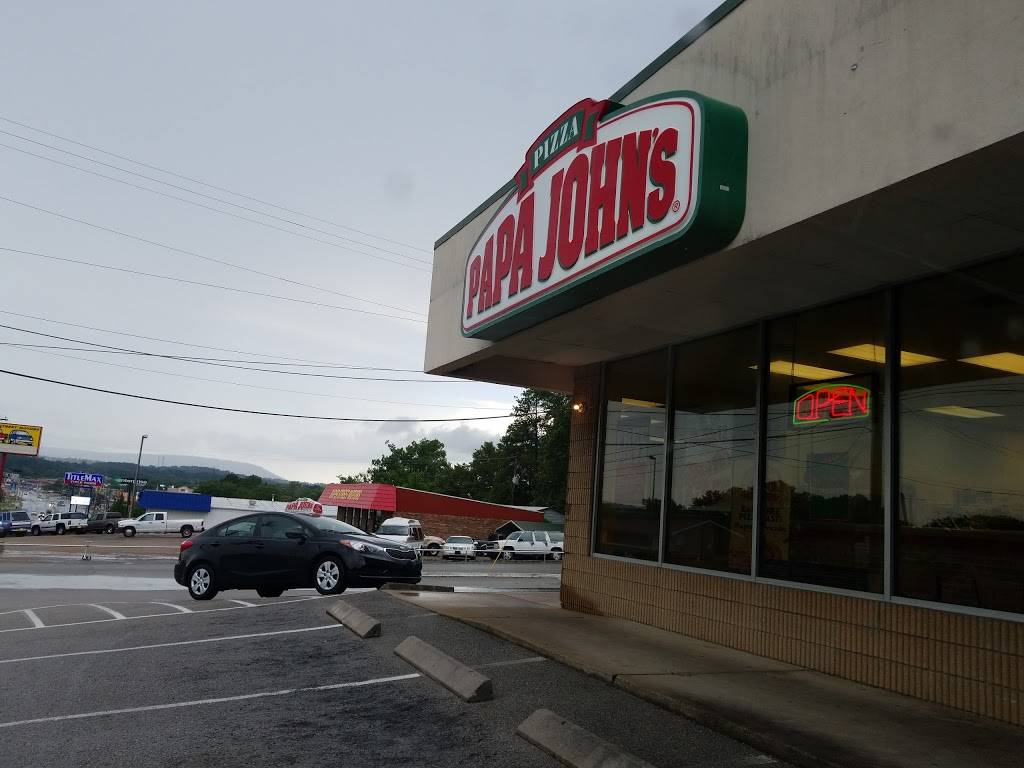 Papa Johns Pizza | restaurant | 1537 Battlefield Pkwy, Fort Oglethorpe, GA 30742, USA | 7068614100 OR +1 706-861-4100
