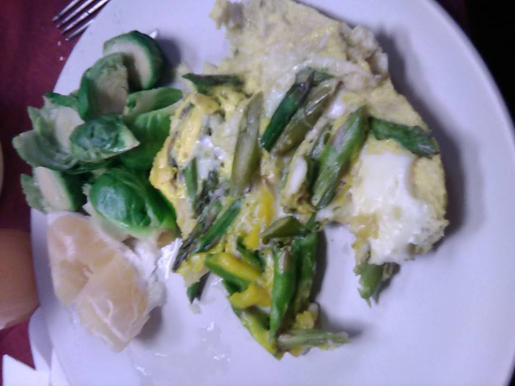 Chilis Grill & Bar | meal takeaway | 1940 N Davis Rd, Salinas, CA 93907, USA | 8314449113 OR +1 831-444-9113