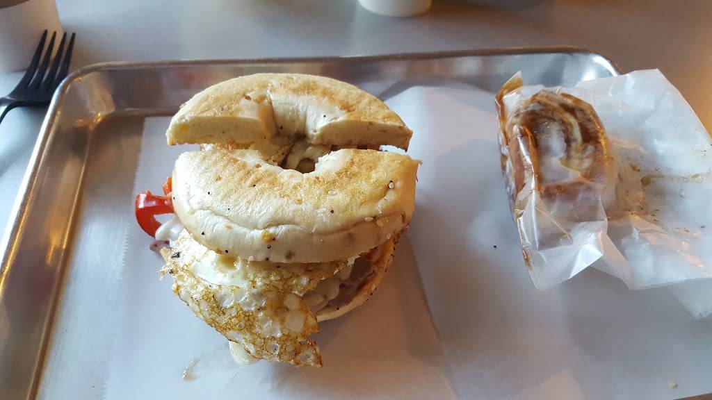 The Devine Cinnamon Roll Deli | restaurant | 2617 Devine St, Columbia, SC 29223, USA | 8034654947 OR +1 803-465-4947