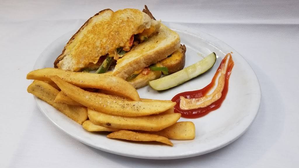 Amelia’s Grill & Bar | restaurant | 5575 W Amelia Earhart Dr, Salt Lake City, UT 84116, USA | 8015377020 OR +1 801-537-7020