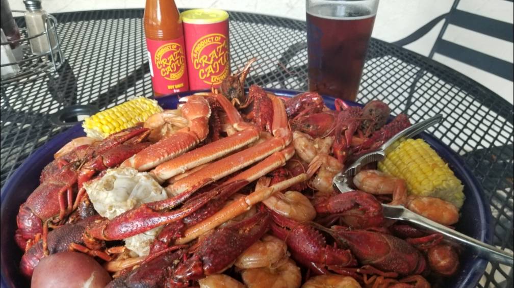 Crazy Cajun Beaumont | cafe | 2310 N 11th St, Beaumont, TX 77703, USA | 4095540366 OR +1 409-554-0366