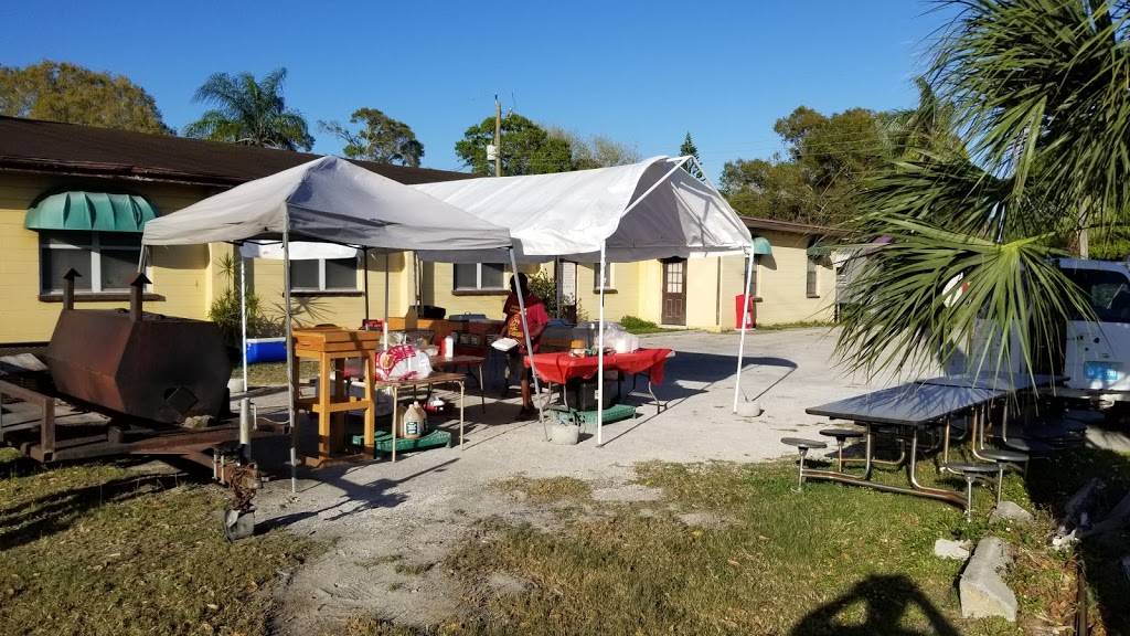 D&R BBQ & Catering | restaurant | 2813 17th St, Sarasota, FL 34234, USA | 9419936925 OR +1 941-993-6925