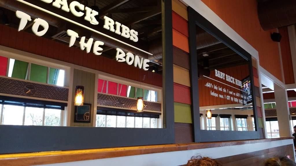 Chilis Grill & Bar | restaurant | 668 East Pl, Salt Lake City, UT 84102, USA | 8015756933 OR +1 801-575-6933