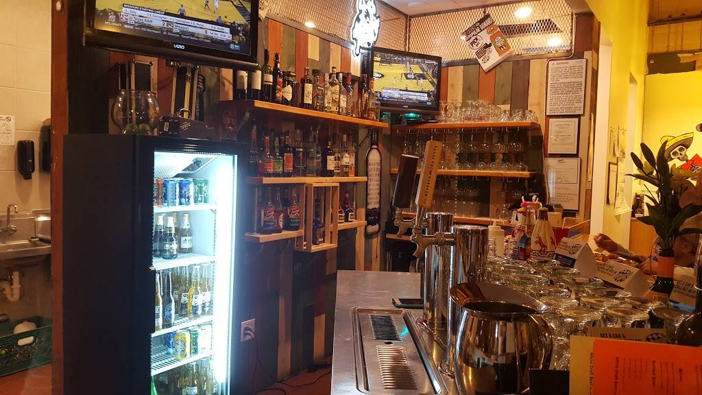 Lunada Eatery & Cantina | restaurant | 2770 Arapahoe Rd #124, Lafayette, CO 80026, USA | 7206127315 OR +1 720-612-7315