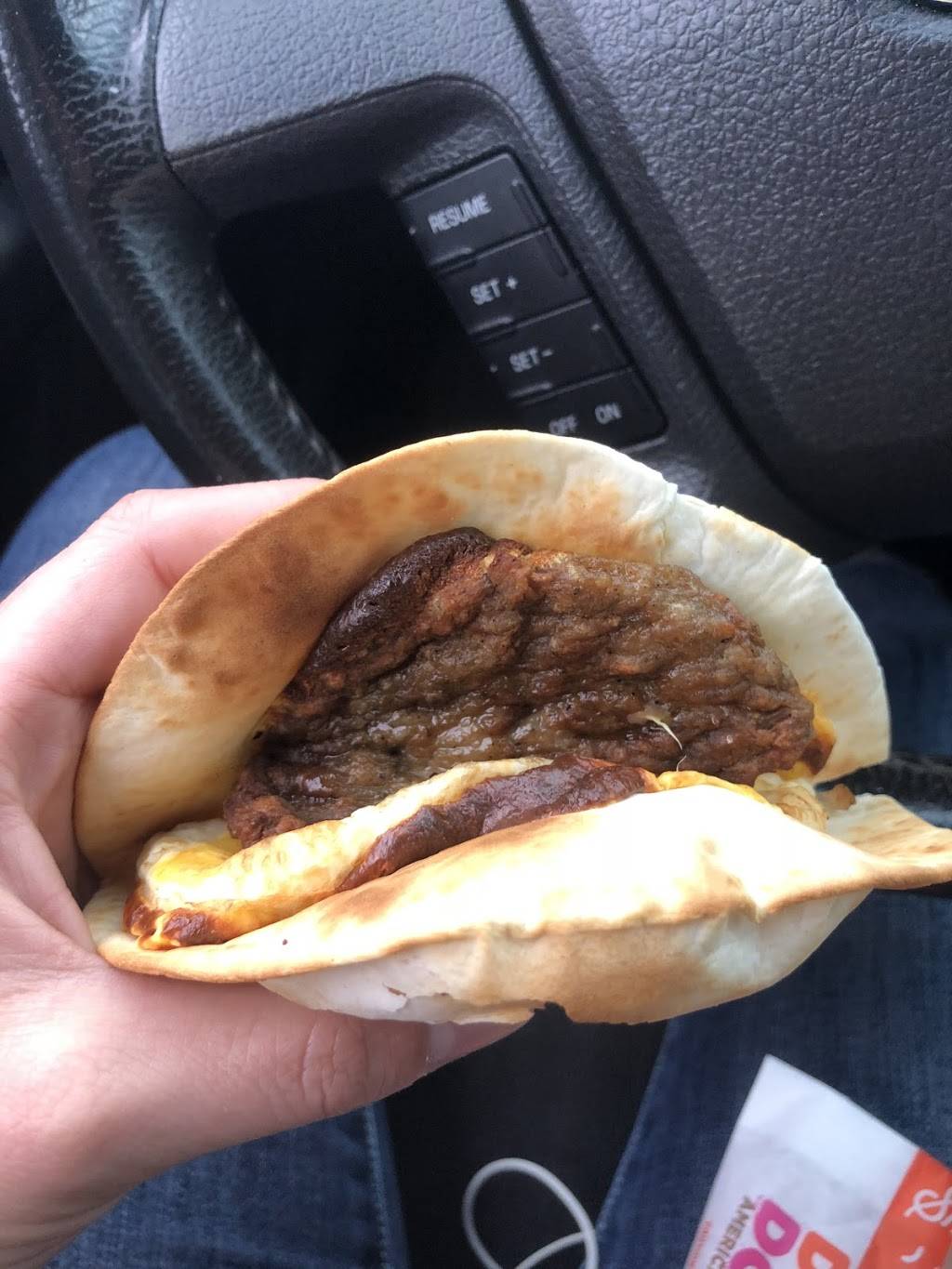 Dunkin | bakery | 3426 Forum Blvd, Fort Myers, FL 33905, USA | 2392022059 OR +1 239-202-2059