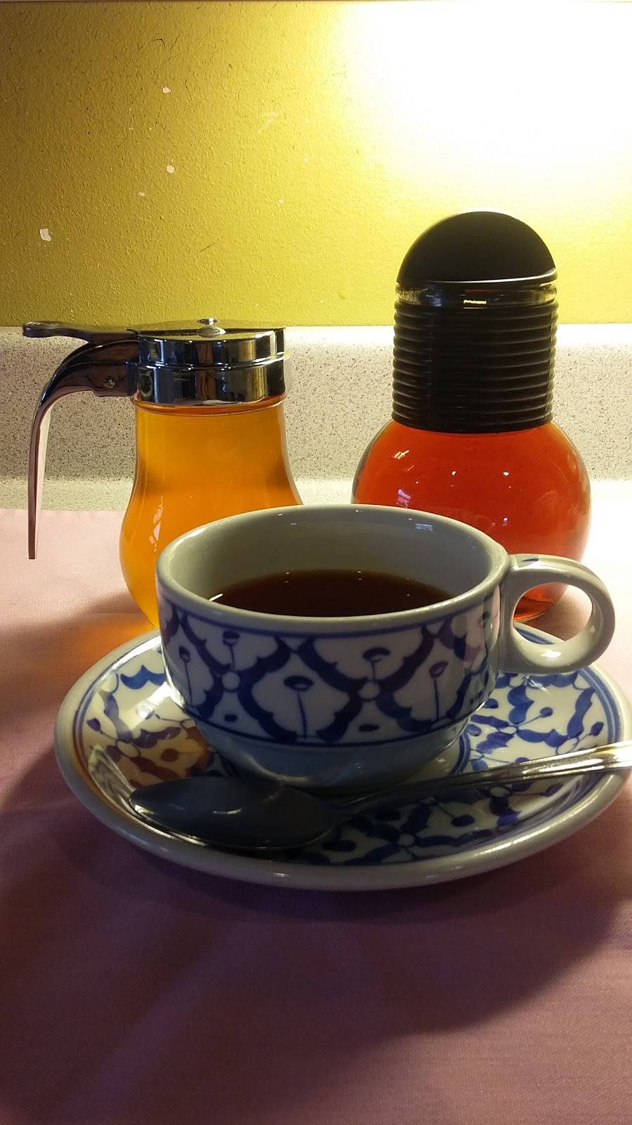 Som Siam East Thai Restaurant | restaurant | 45 Mill Rock Rd E, Old Saybrook, CT 06475, USA | 8603885400 OR +1 860-388-5400