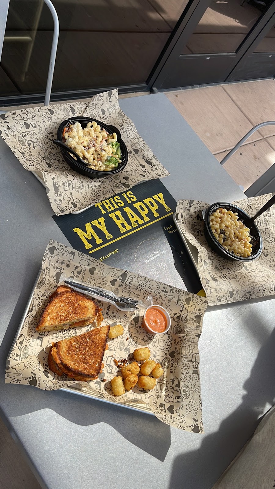 I Heart Mac & Cheese | restaurant | 16500 N Scottsdale Rd Suite 105, Scottsdale, AZ 85254, USA | 4805901470 OR +1 480-590-1470