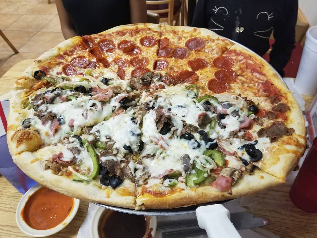 Bobbys Pizza | restaurant | 6514 NW Selvitz Rd, Port St. Lucie, FL 34983, USA | 7728719888 OR +1 772-871-9888