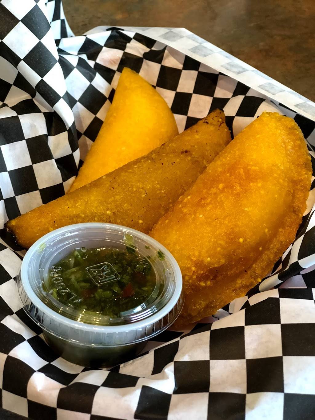 Arepa Venezuelan Kitchen | restaurant | 1405 NE 50th St, Seattle, WA 98105, USA | 2065564879 OR +1 206-556-4879