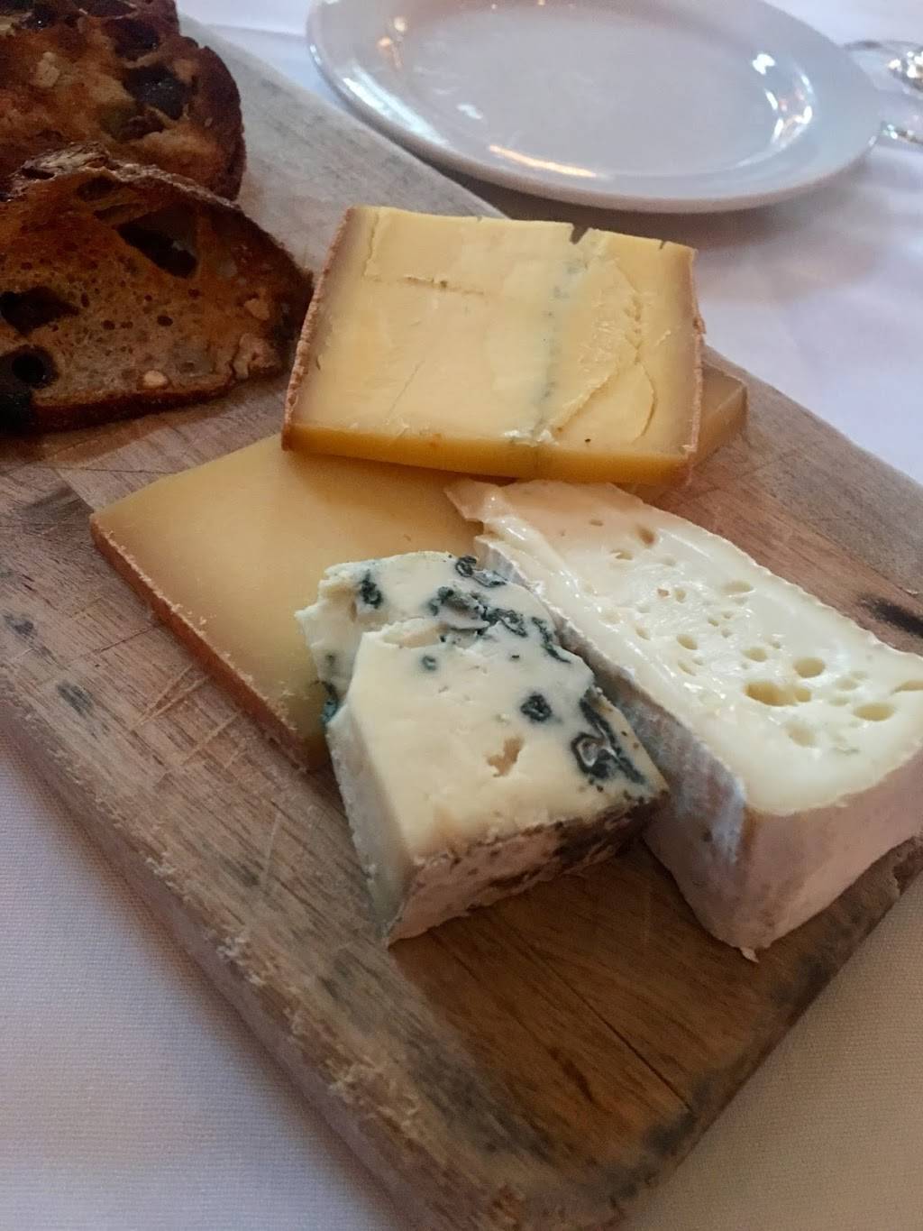 Restaurant Mirabelle | restaurant | 150 Main St, Stony Brook, NY 11790, USA | 6317510555 OR +1 631-751-0555