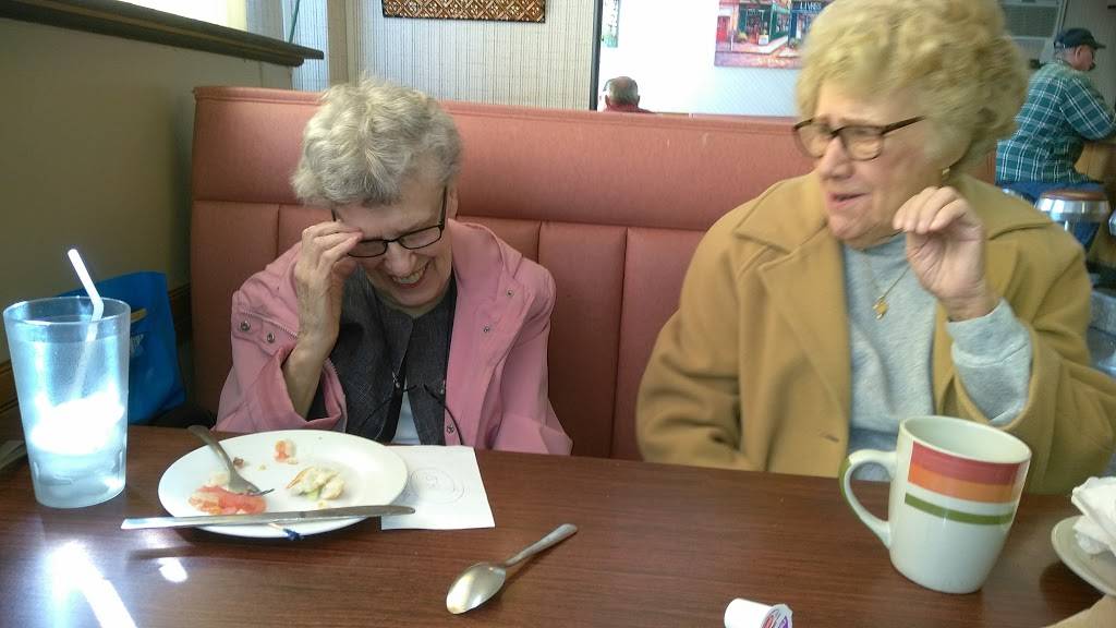 Roseannes Restaurant | restaurant | 62 Lee Park Ave, Hanover, PA 18706, USA | 7178208402 OR +1 717-820-8402