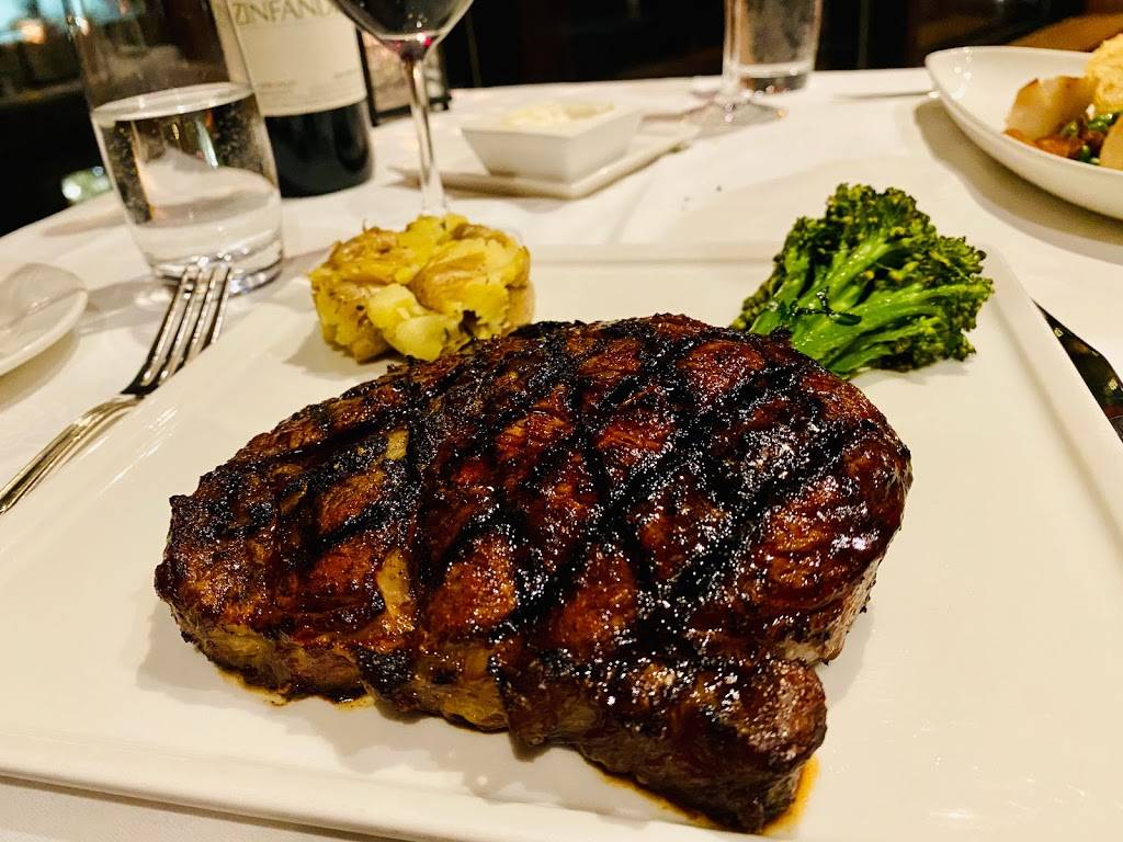 Crows Nest | restaurant | 939 W 5th Ave, Anchorage, AK 99501, USA | 9072766000 OR +1 907-276-6000