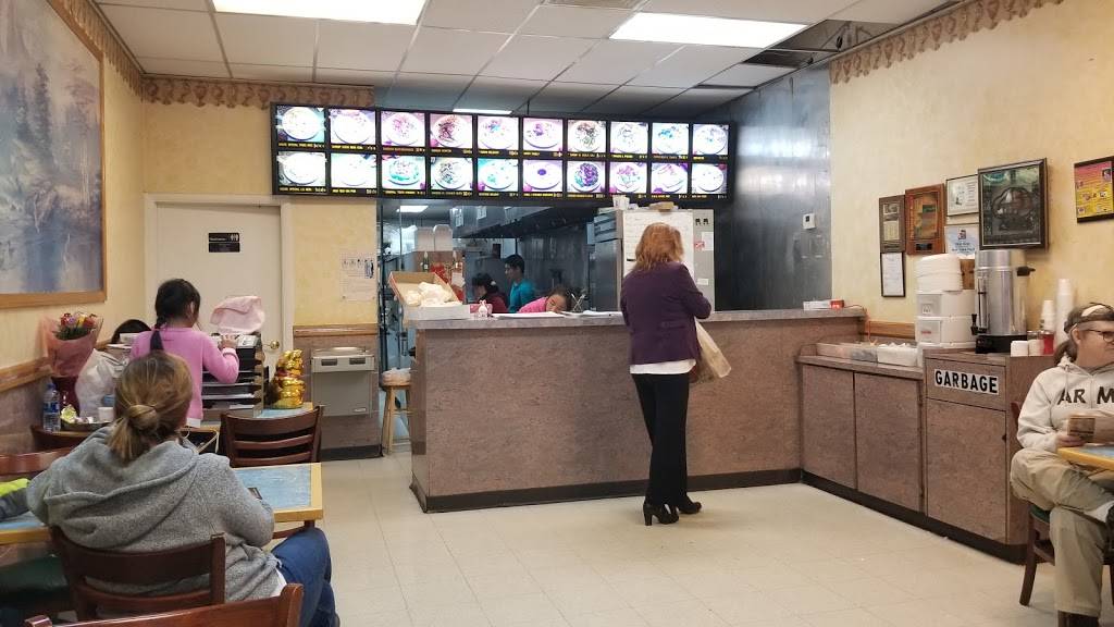 Hop Hing | restaurant | 891 N Court St, Medina, OH 44256, USA | 3307226135 OR +1 330-722-6135