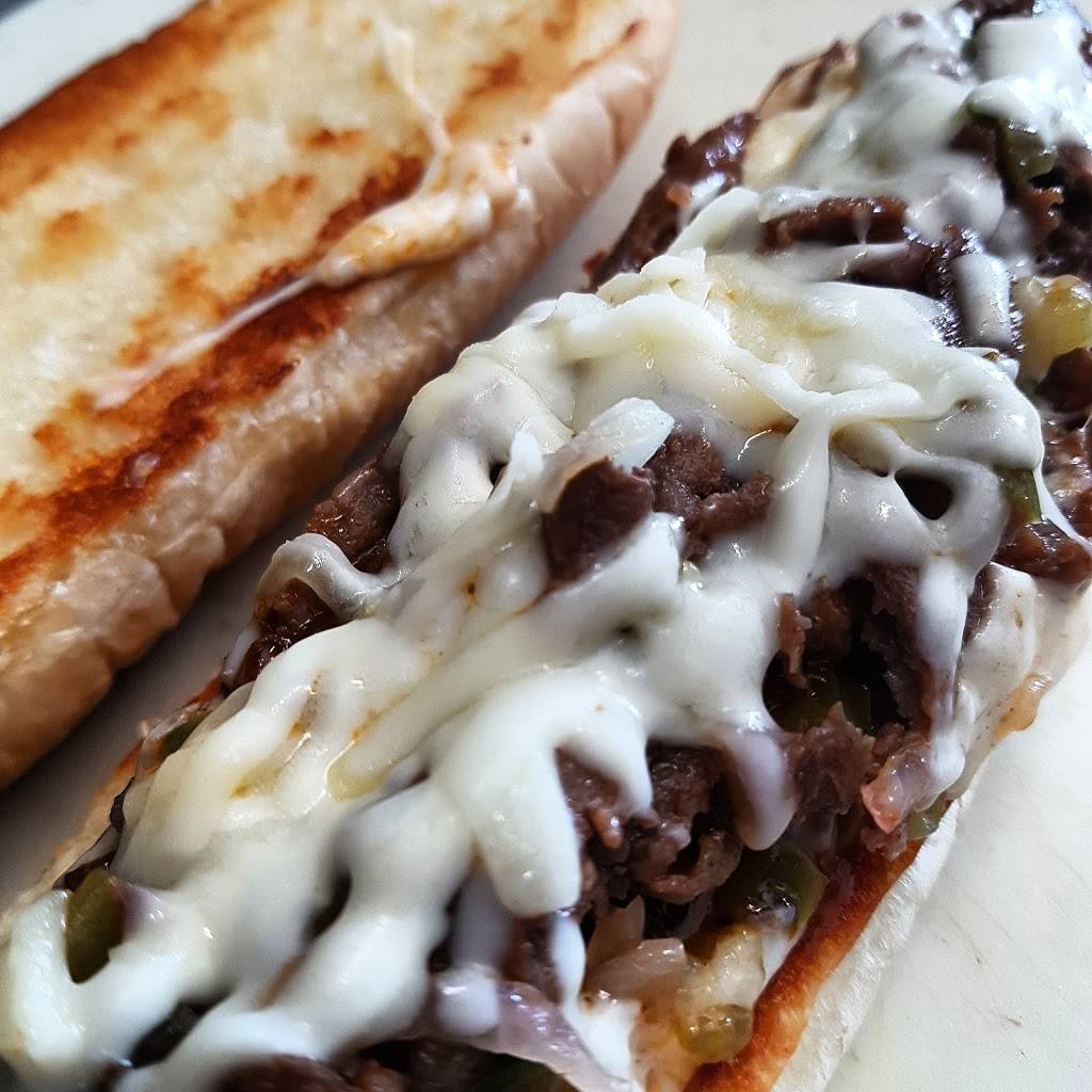 Mikes Fish & Chips | restaurant | 2162 Danforth Ave, Toronto, ON M4C 1K3, Canada | 4164294665 OR +1 416-429-4665