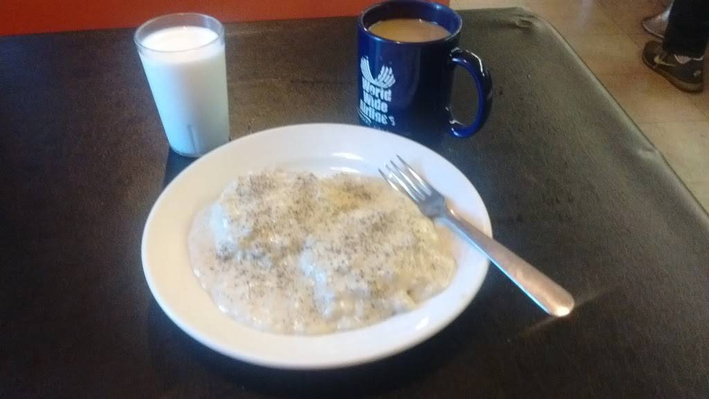 Dixie Diner | restaurant | 595 W Main St, New Lebanon, OH 45345, USA | 9376873004 OR +1 937-687-3004