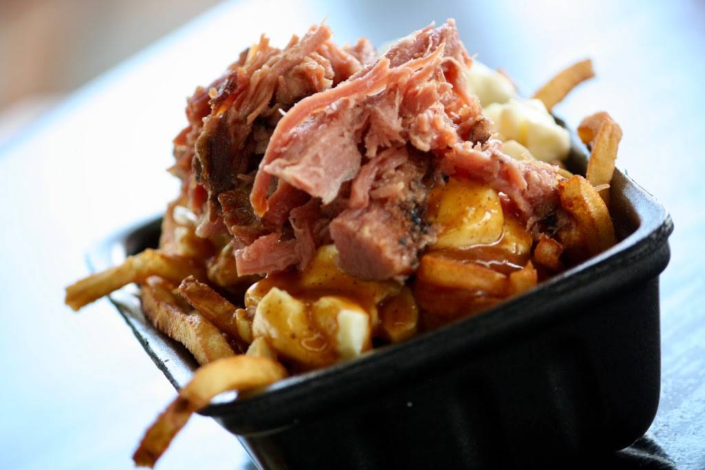 Deso Burger | restaurant | 2080 Boul Sir-Wilfrid-Laurier, Saint-Bruno-de-Montarville, QC J3V 4P6, Canada | 4504413663 OR +1 450-441-3663