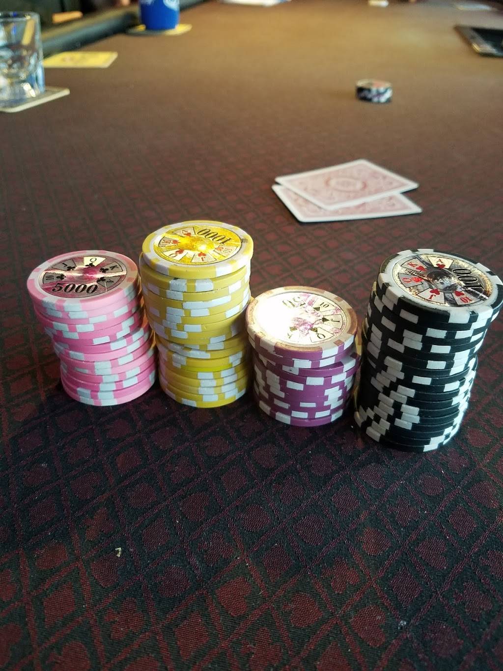 Dirty Dogs Roadhouse | restaurant | 17999 W Colfax Ave, Golden, CO 80401, USA | 3033843644 OR +1 303-384-3644