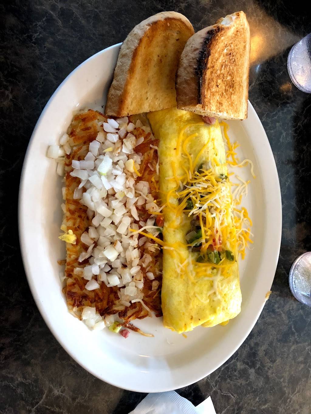 Js Homestyle Cooking | restaurant | 1724 W 31st St #4831, Cedar Falls, IA 50613, USA | 3192663199 OR +1 319-266-3199