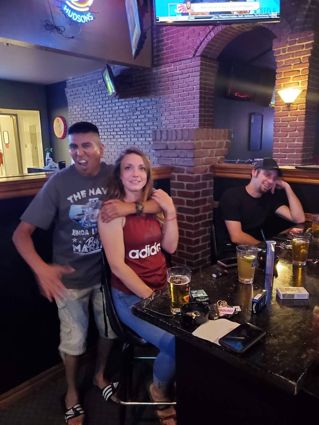 Henry Hudsons III | restaurant | 1851 S Douglas Blvd, Oklahoma City, OK 73130, USA | 4057320232 OR +1 405-732-0232