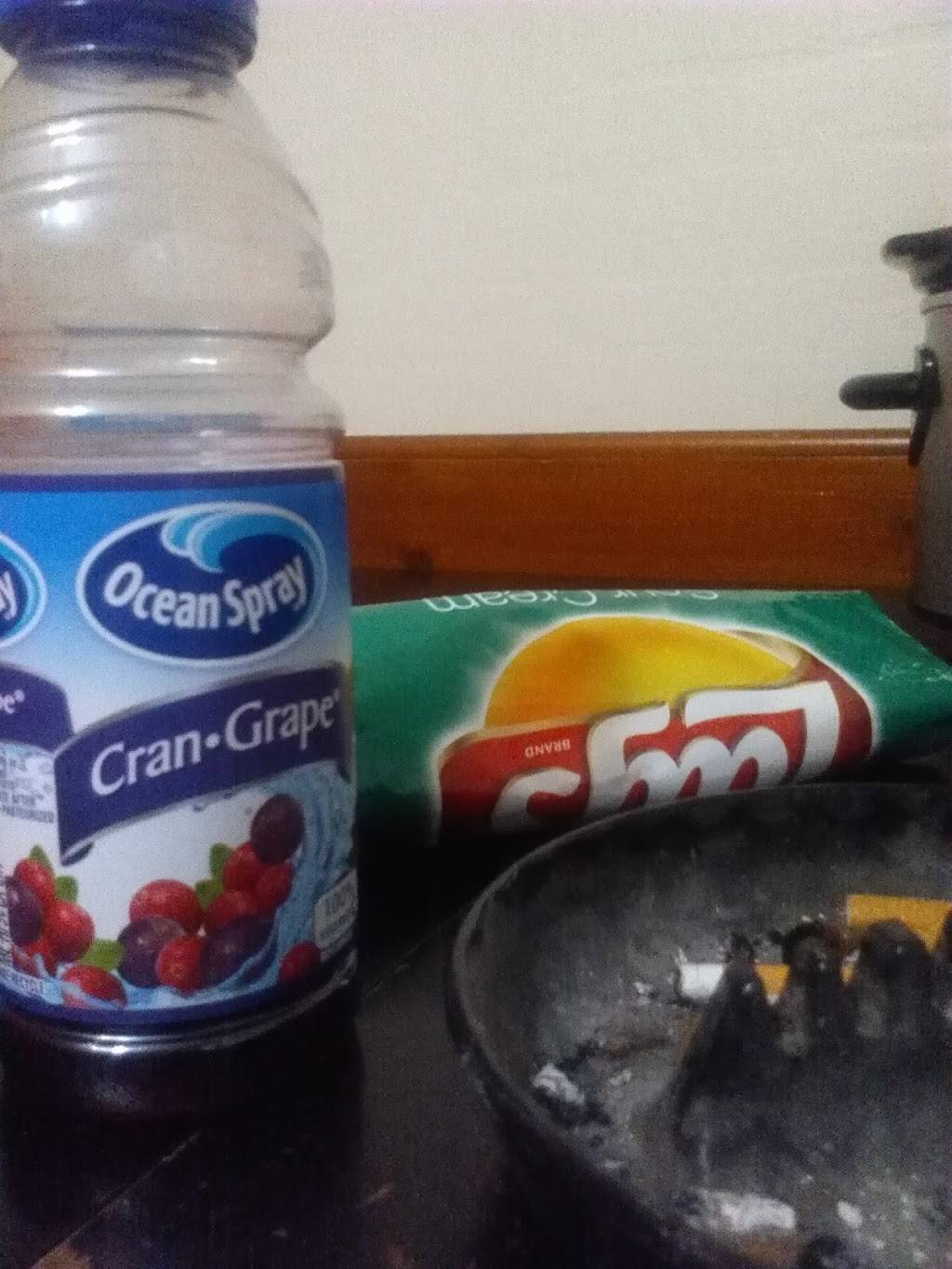 Crown Fried Chicken | restaurant | 4101 Melrose Ave NW, Roanoke, VA 24017, USA | 5404008196 OR +1 540-400-8196