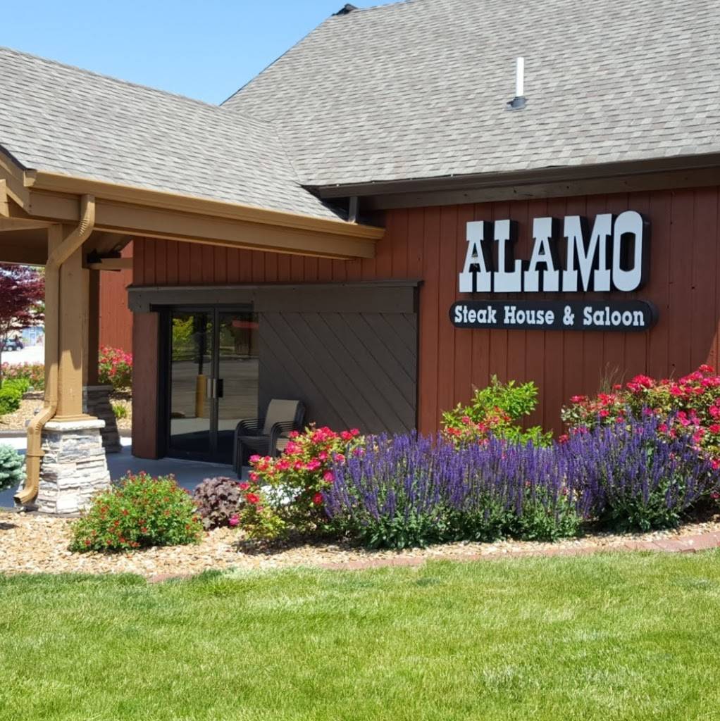 Alamo Steakhouse & Saloon | restaurant | 700 Broadway Ave, Mattoon, IL 61938, USA | 2172347337 OR +1 217-234-7337