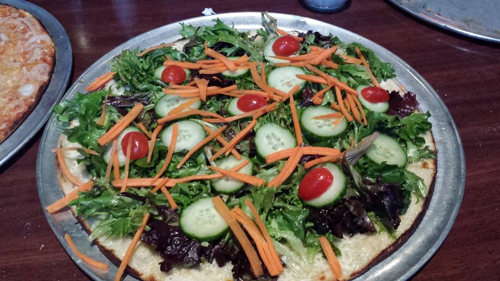 Colony Grill | restaurant | 36 S Broad St, Milford, CT 06460, USA | 2038761935 OR +1 203-876-1935