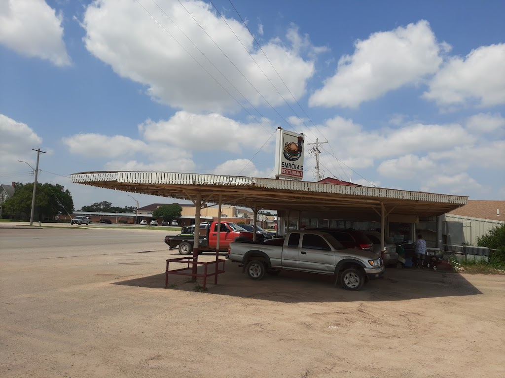 Smrckas | restaurant | Medford, OK 73759, USA | 5803952822 OR +1 580-395-2822