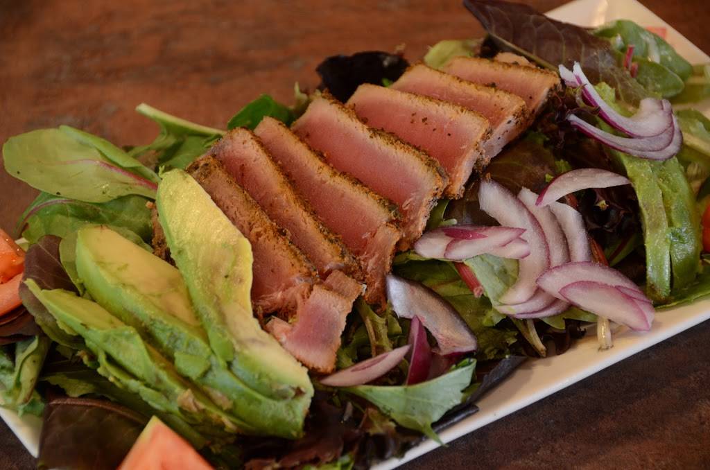 Geneseo Brewing Co. | restaurant | 102 S State St, Geneseo, IL 61254, USA | 3099451422 OR +1 309-945-1422