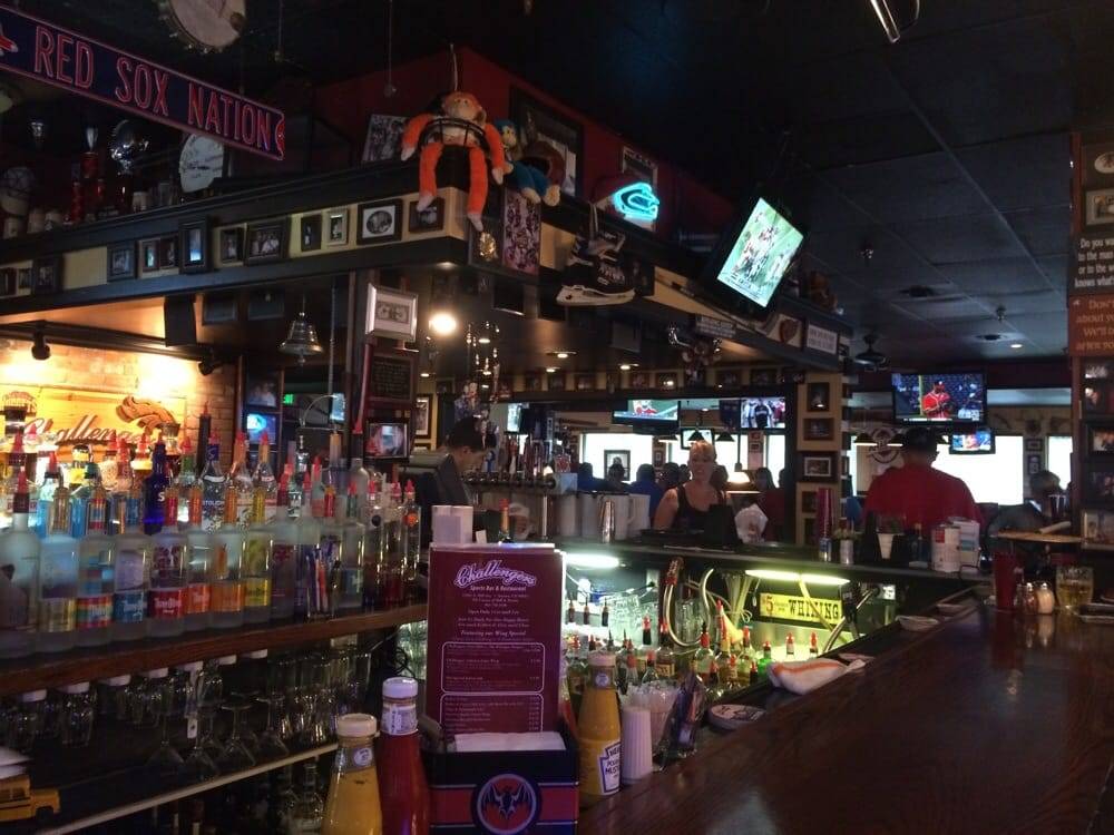 Challengers Sports Bar | restaurant | 12161 E Iliff Ave, Aurora, CO 80014, USA | 3037505558 OR +1 303-750-5558