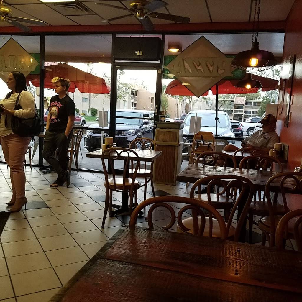 Stumpys Pizza & Subs | restaurant | 1331 E Northern Ave, Phoenix, AZ 85020, USA | 6029972727 OR +1 602-997-2727