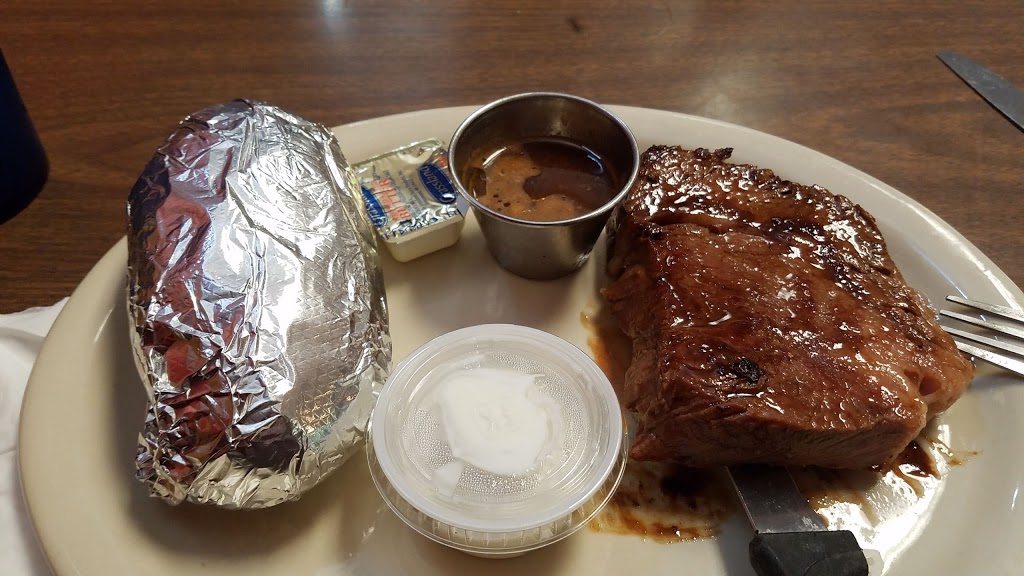 Spink Family Restaurant | restaurant | 103 East main, Elk Point, SD 57025, USA | 6057615780 OR +1 605-761-5780