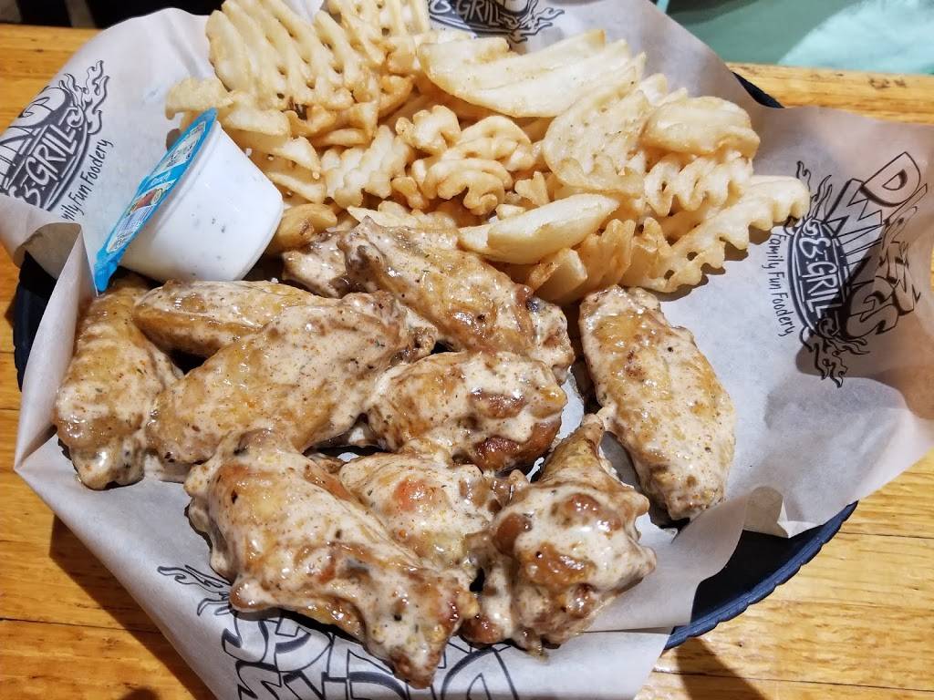 Dicks Wings and Grill Argyle | restaurant | 6055 Youngerman Cir, Jacksonville, FL 32244, USA | 9047781101 OR +1 904-778-1101