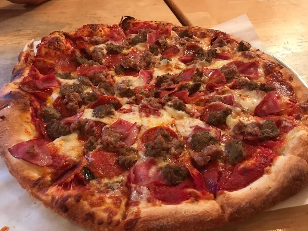 Dinos Pizza | restaurant | 3520 Burbank Blvd, Burbank, CA 91505, USA | 8188413311 OR +1 818-841-3311