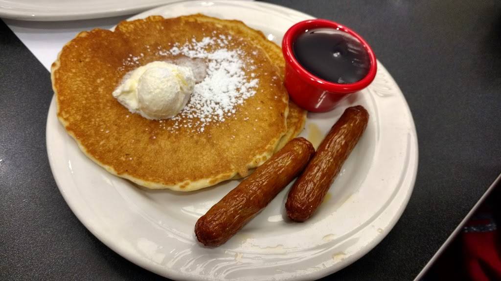 Friendlys | restaurant | 115 Brown St, East Stroudsburg, PA 18301, USA | 5704261600 OR +1 570-426-1600