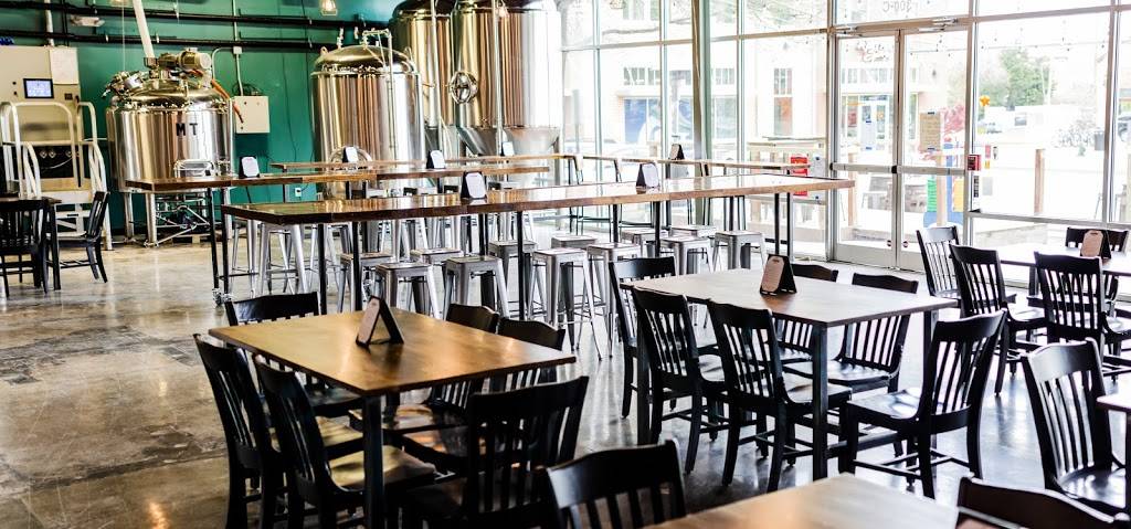 Vecino Brewing Co. | restaurant | 300 E Main St C, Carrboro, NC 27510, USA | 9195379591 OR +1 919-537-9591