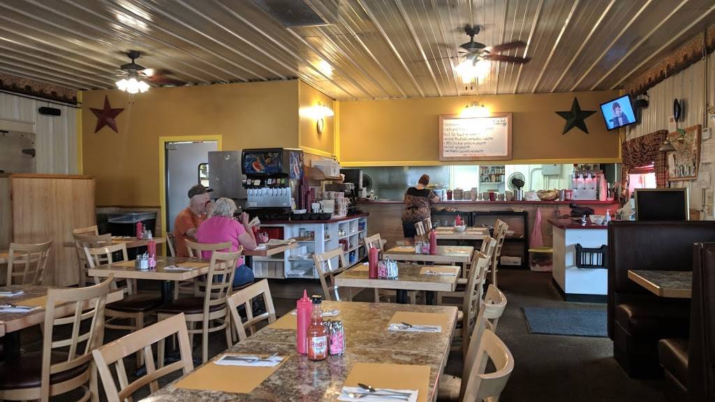 Bergen Farm Market Family Restaurant | restaurant | 90 S Lake Ave, Bergen, NY 14416, USA | 5854941320 OR +1 585-494-1320