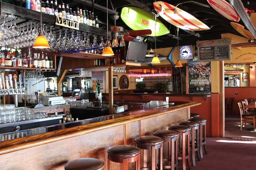 Sly McFly’s Refueling Station | restaurant | 700 Cannery Row, Monterey, CA 93940, USA | 8316498050 OR +1 831-649-8050