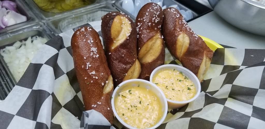 Jokers IceHouse Bar & Grill | restaurant | 7900 S Clear Creek Rd, Killeen, TX 76549, USA | 2545549051 OR +1 254-554-9051