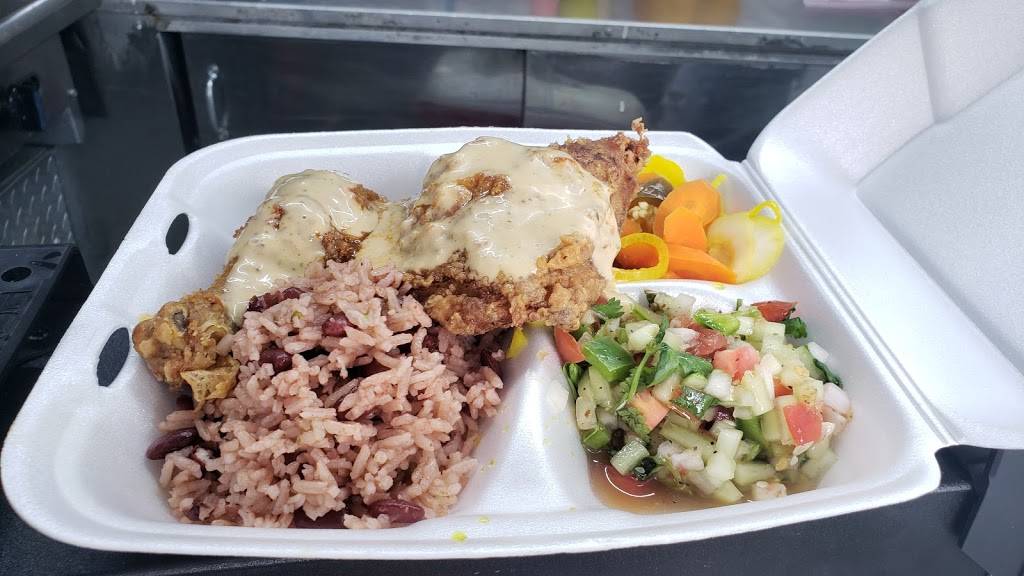 Sazón garifuna | restaurant | 8700 S Braeswood Blvd, Houston, TX 77031, USA | 8329781547 OR +1 832-978-1547