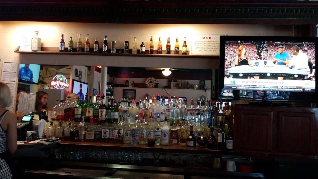 Mason Inn | restaurant | 1 W Main St, Pittsboro, IN 46167, USA | 3178928200 OR +1 317-892-8200