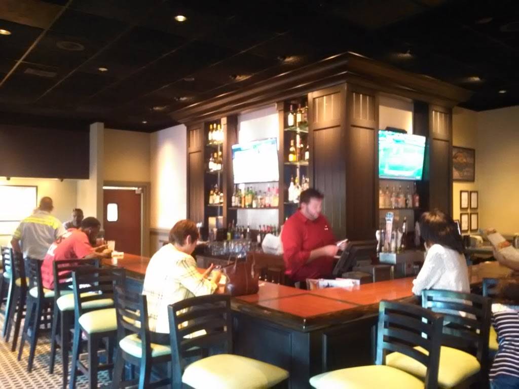 Ruby Tuesday | restaurant | 1022 Hospitality Ln, Jacksonville, FL 32225, USA | 9047277017 OR +1 904-727-7017