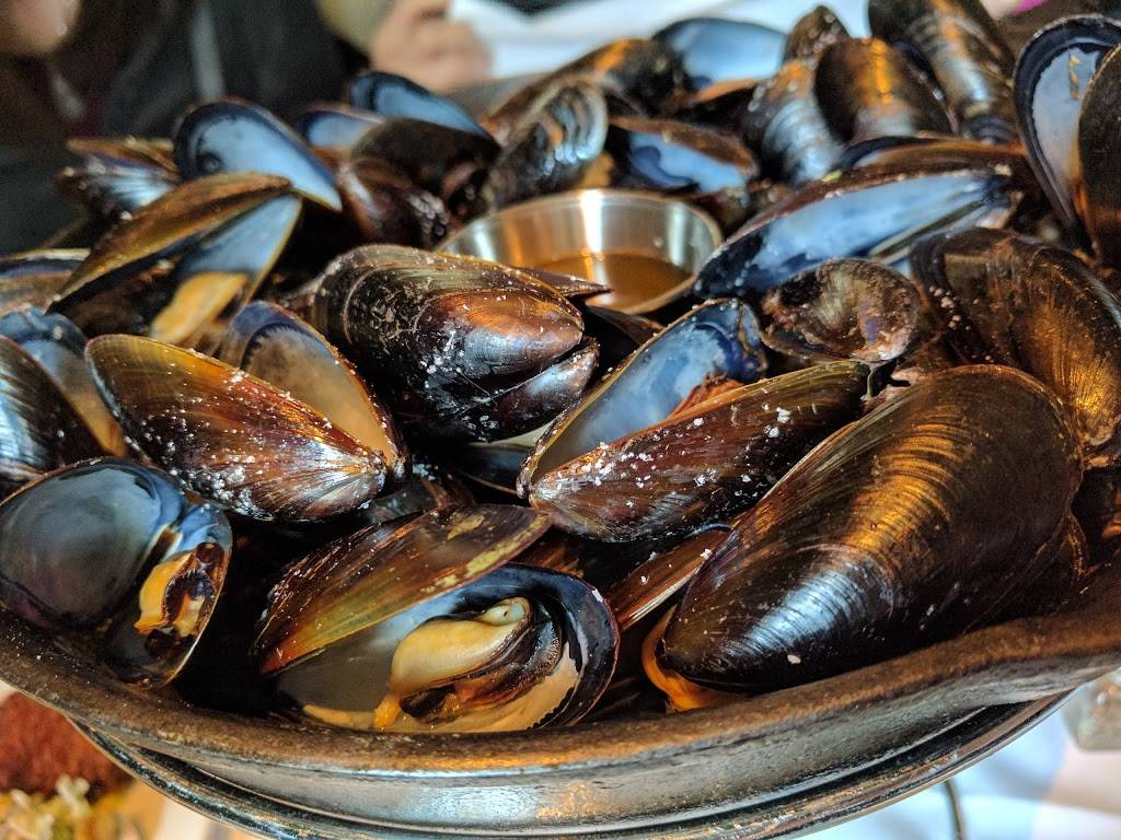 Wild Honey | restaurant | 1 E Main St, Oyster Bay, NY 11771, USA | 5169224690 OR +1 516-922-4690