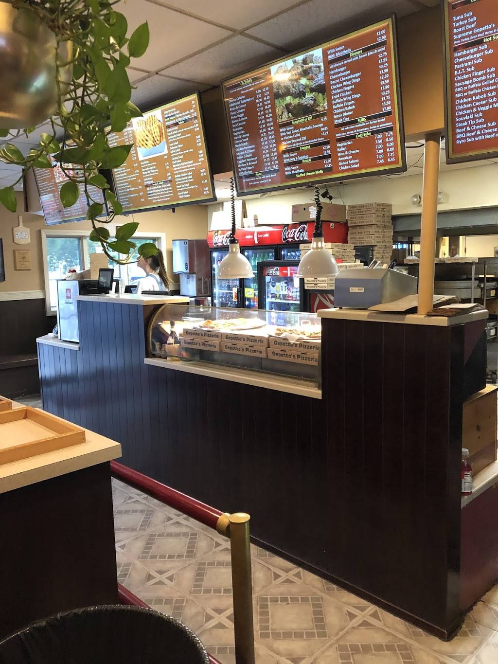 Gepettos Pizza | restaurant | 6 Gerry Ave, Newmarket, NH 03857, USA | 6036597777 OR +1 603-659-7777