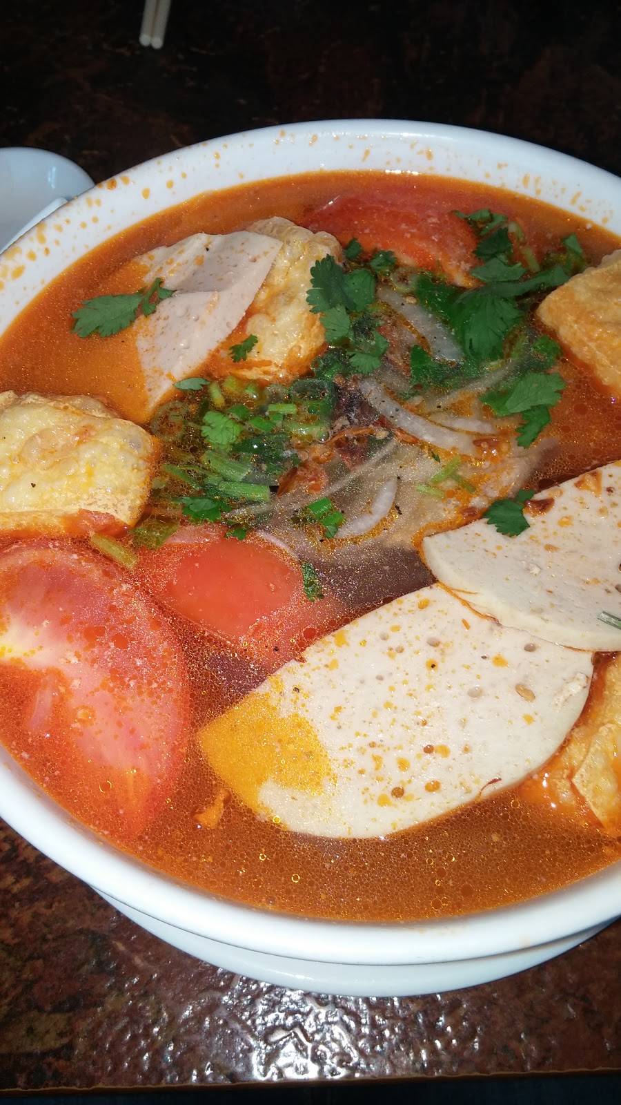 Made Pho You | restaurant | 130 Queenston Rd, Hamilton, ON L8K 1G6, Canada | 9055490393 OR +1 905-549-0393