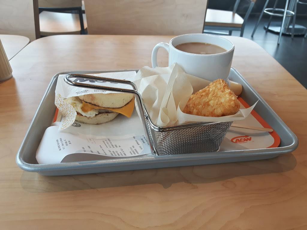 A&W Canada | restaurant | 1017 Chemin de Masson, Gatineau, QC J8M 1R4, Canada | 8199869090 OR +1 819-986-9090