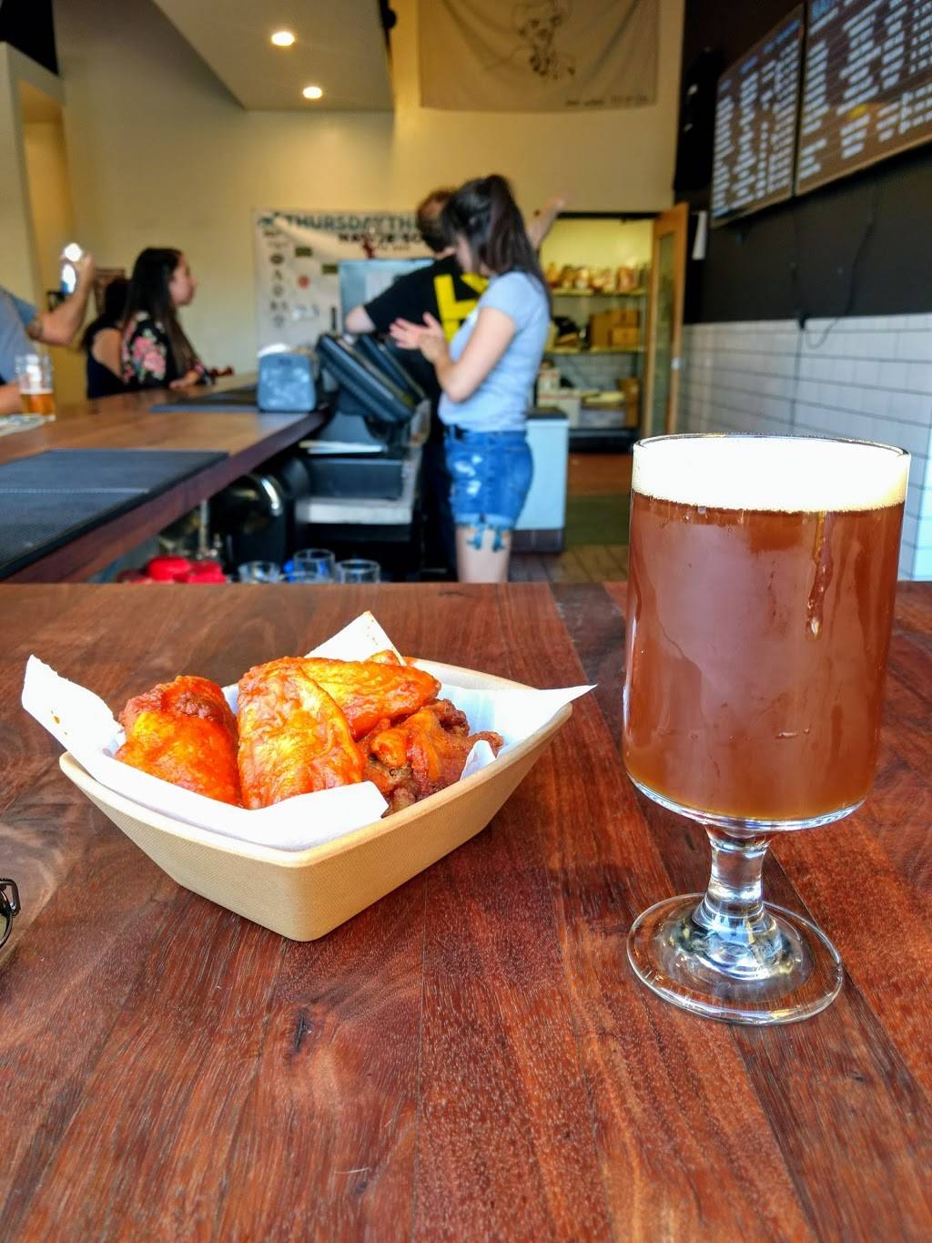 Native Son Alehouse | night club | 305 E 4th St #200, Santa Ana, CA 92701, USA | 7142040337 OR +1 714-204-0337