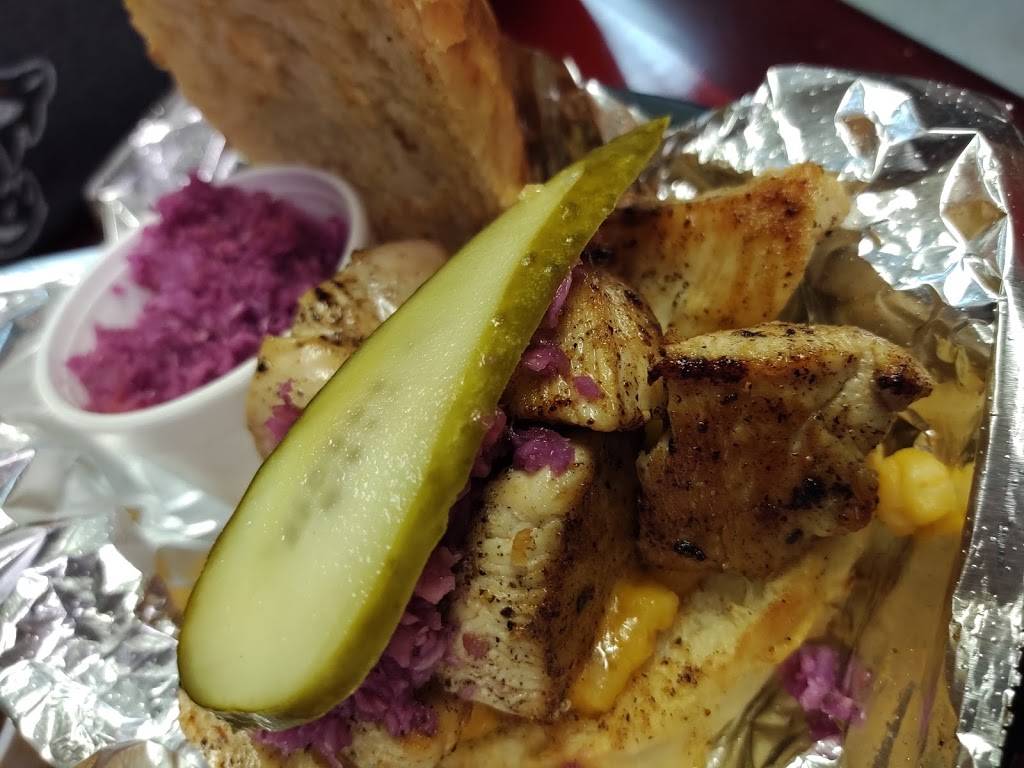 Bus Stop Kitchen | restaurant | 3674 E 2603rd Rd, Sheridan, IL 60551, USA | 8158261676 OR +1 815-826-1676